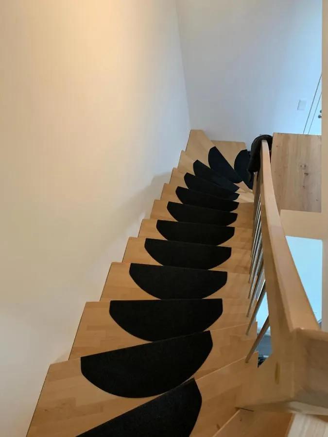 Apartment 2 Zimmer Im Loft Style Ueber 2 Etagen Kelheim